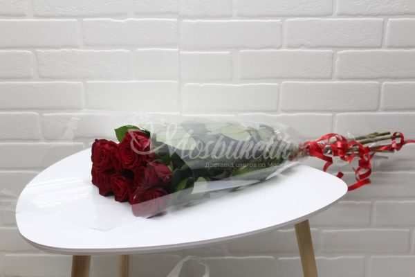 Букет из 9 красных роз 50 см — изображение 3