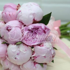 Букет невесты из 11 розовых пион