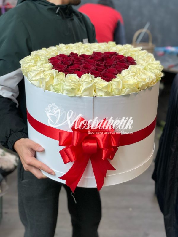 101 роза "Красное Сердце" в коробке — изображение 5