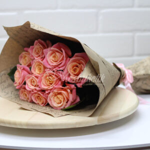 Букет из 11 роз Миспиги