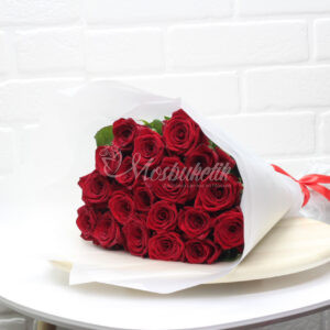 Букет из 21 красной розы