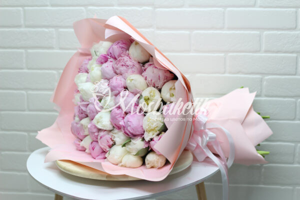 Букет из 101 микс пионов — изображение 2