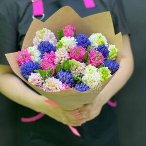 Букет из 25 микс гиацинтов