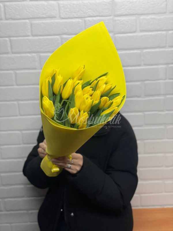 Букет из 19 жёлтых тюльпанов — изображение 4