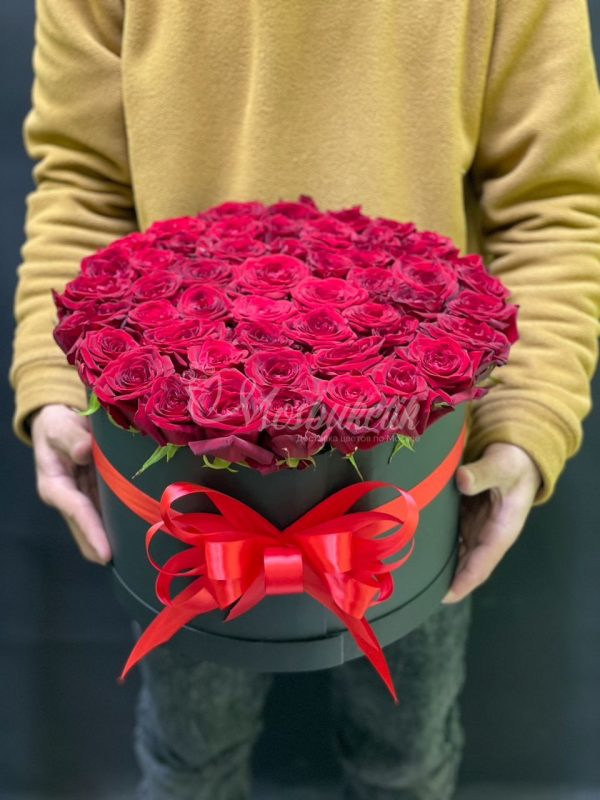Букет из 51 розы в коробке