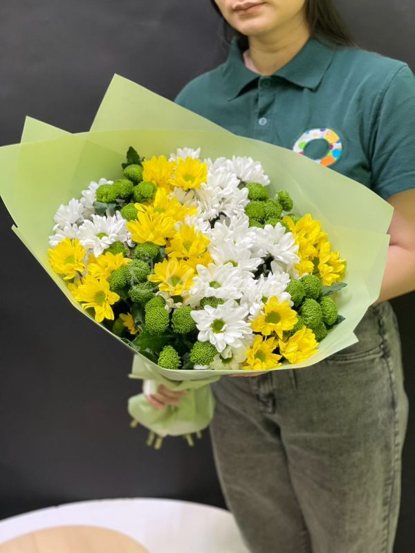 Букет из 15шт кустовых хризантем