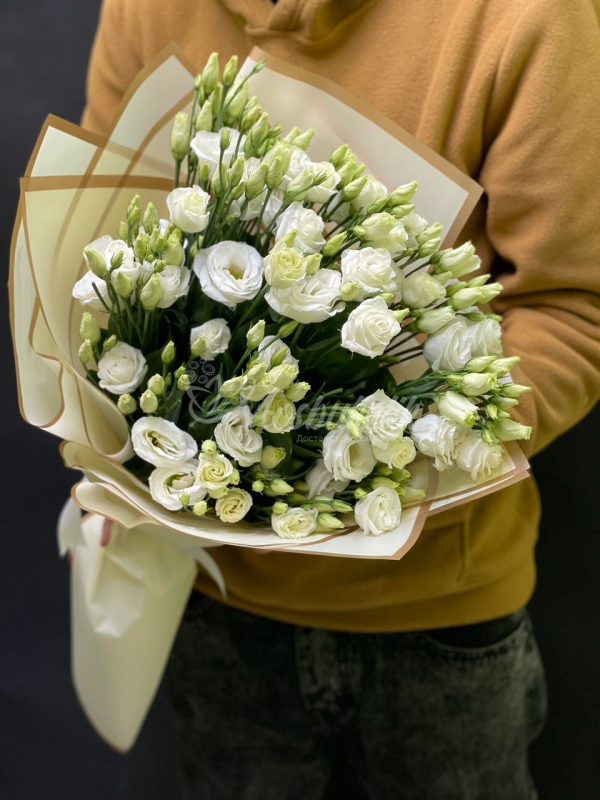 Букет из 9 эустомы