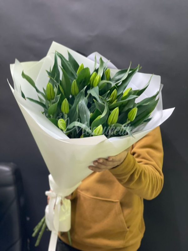Букет из 9 Лилии