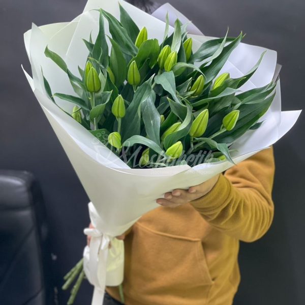 Букет из 9 Лилии