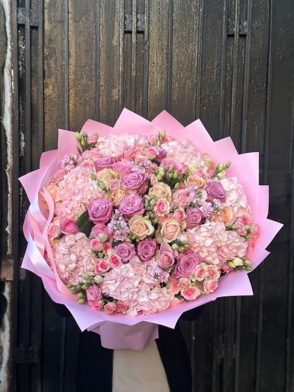 Авторский букет "Барби"