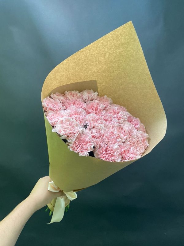 Букет из 23шт гвоздики