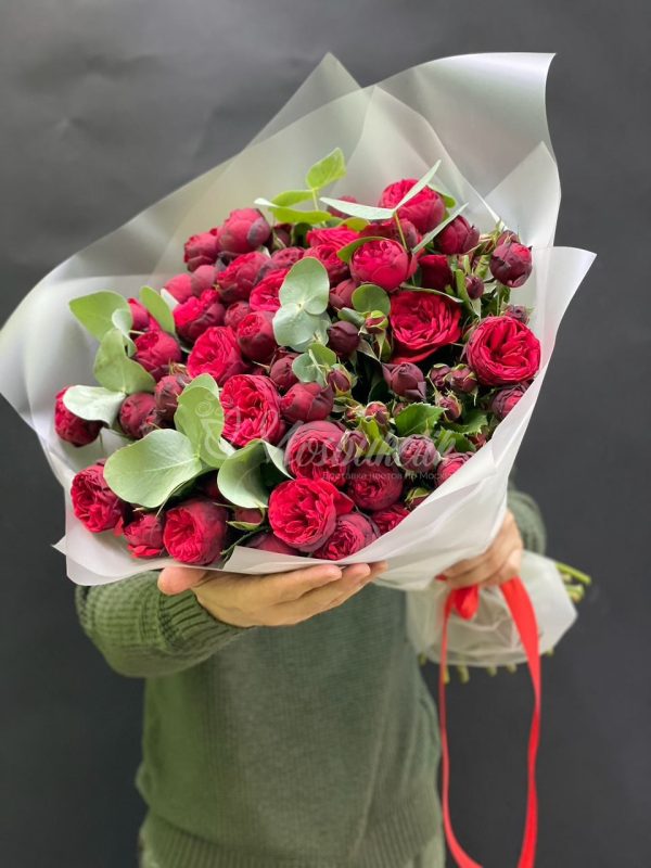 Букет из 19шт редпионо