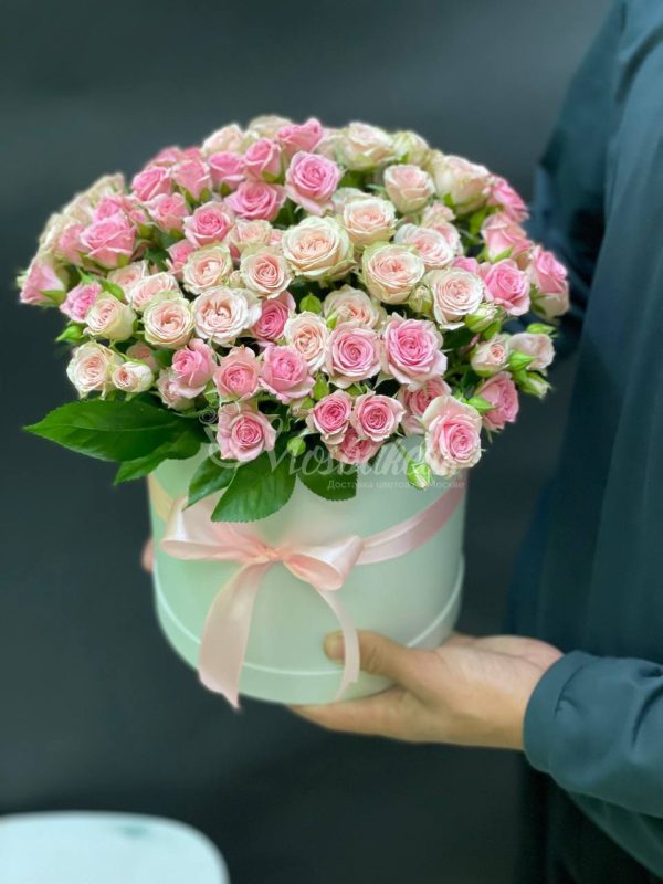 Букет из 19 шт кустовая роза