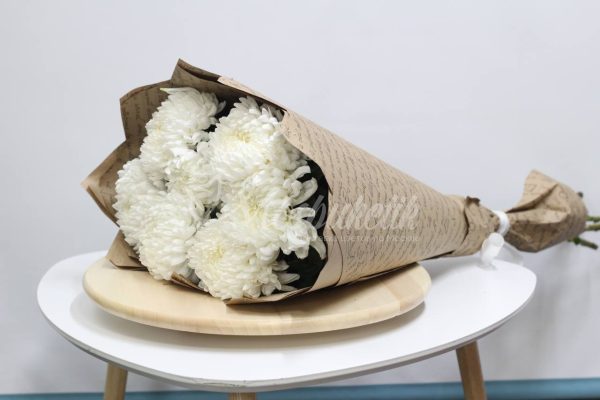 Букет из 7 хризантема одноголовая