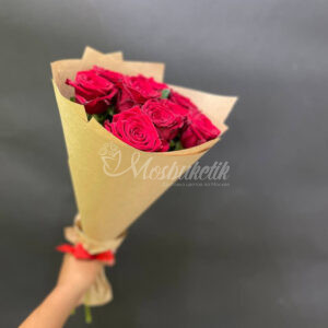 Букет из 9 красных роз