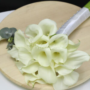 Букет невесты из 19 калл