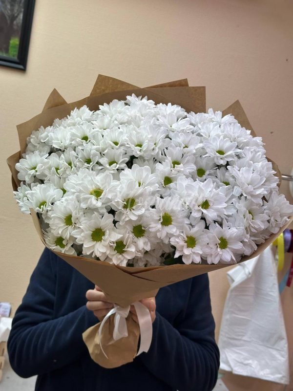 Букет из 15 кустовых хризантем — изображение 2