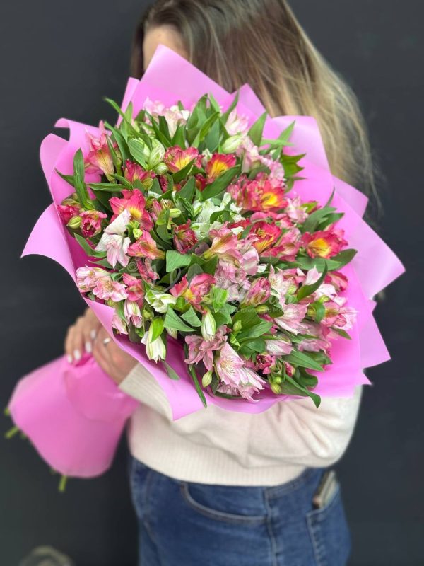 Букет из 29 микс альстромерия — изображение 7