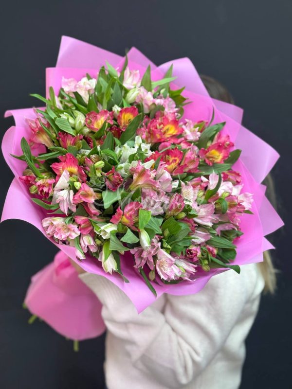 Букет из 29 микс альстромерия — изображение 6