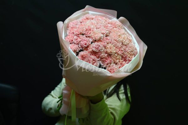 Букет из 45 гвоздики