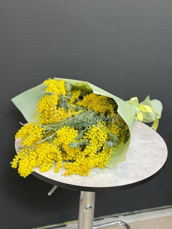 Букет из ароматных мимоз ( 9 веток )